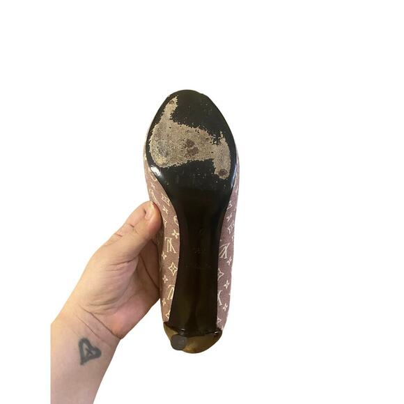 LOUIS VUITTON  Monogram Idylle Canvas Peep Toe Pumps Size 38.5/8 - Picture 3 of 12